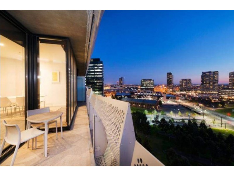 1401 /  18 Waterview Walk, Docklands VIC 3008