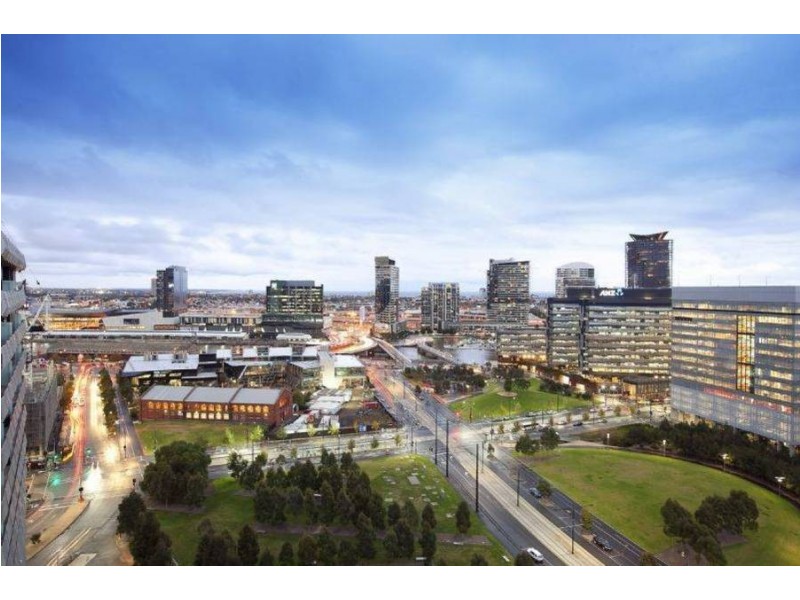 1401 /  18 Waterview Walk, Docklands VIC 3008