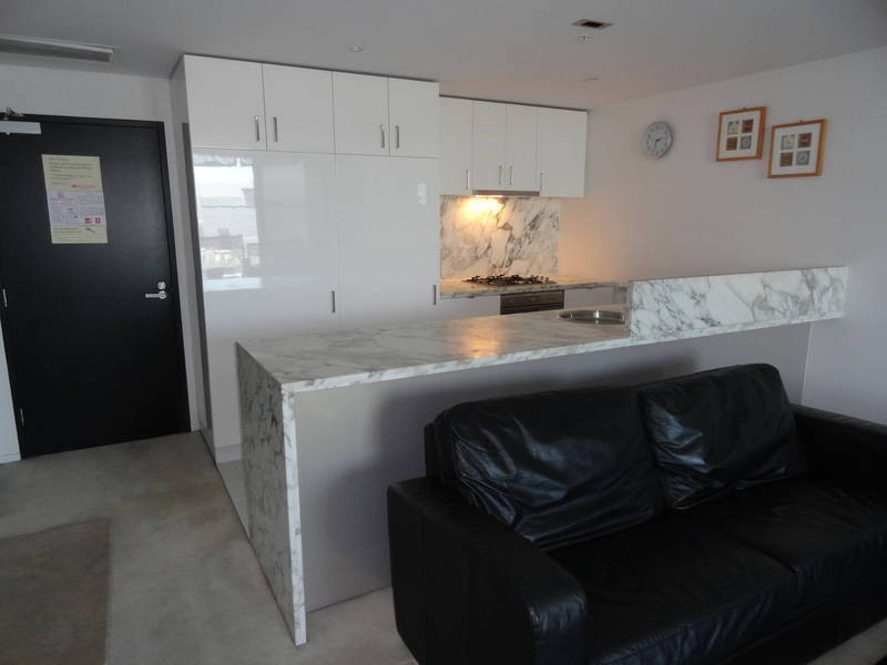 1401 /  18 Waterview Walk, Docklands VIC 3008