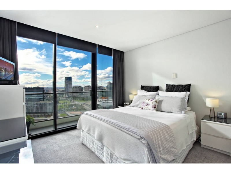2001 / 60 Lorimer Street, Docklands VIC 3008