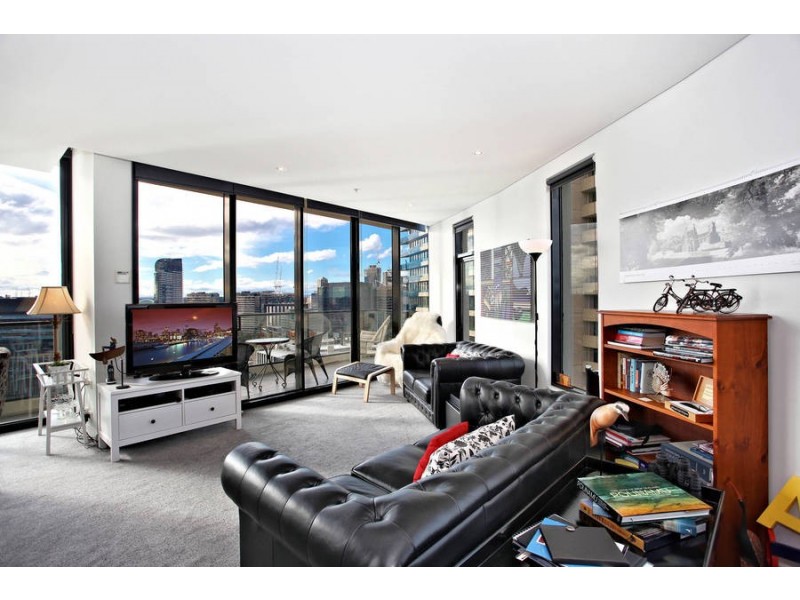 2001 / 60 Lorimer Street, Docklands VIC 3008