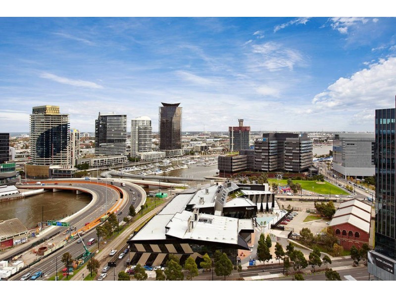 1805 /  8 McCrae Street, Docklands VIC 3008