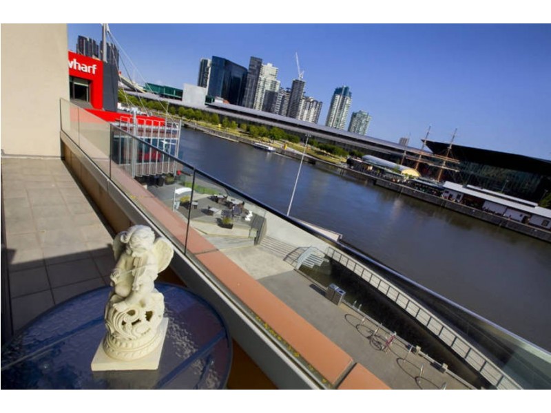 302 / 60 Siddeley Street, Docklands VIC 3008