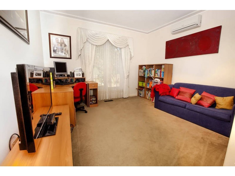 14 Beddoe Avenue, Bentleigh East VIC 3165