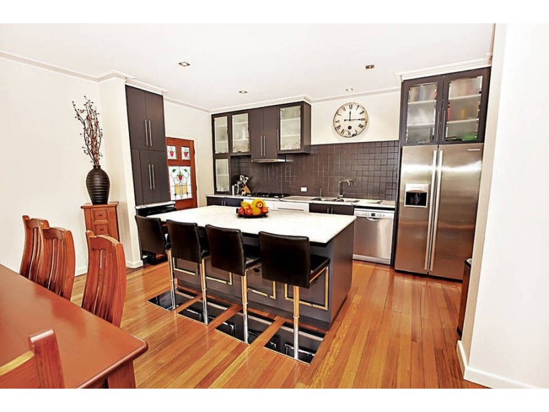 14 Beddoe Avenue, Bentleigh East VIC 3165