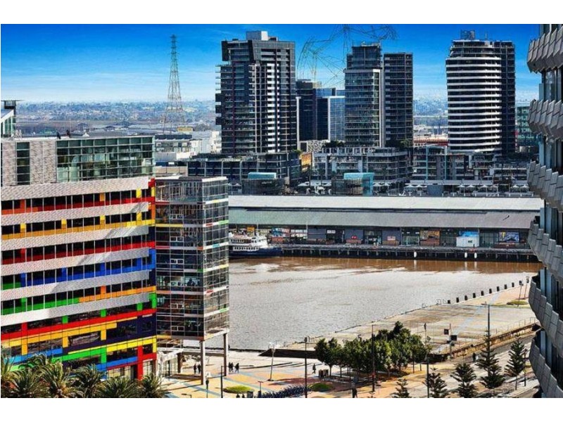 908 / 8 Waterview Walk, Docklands VIC 3008