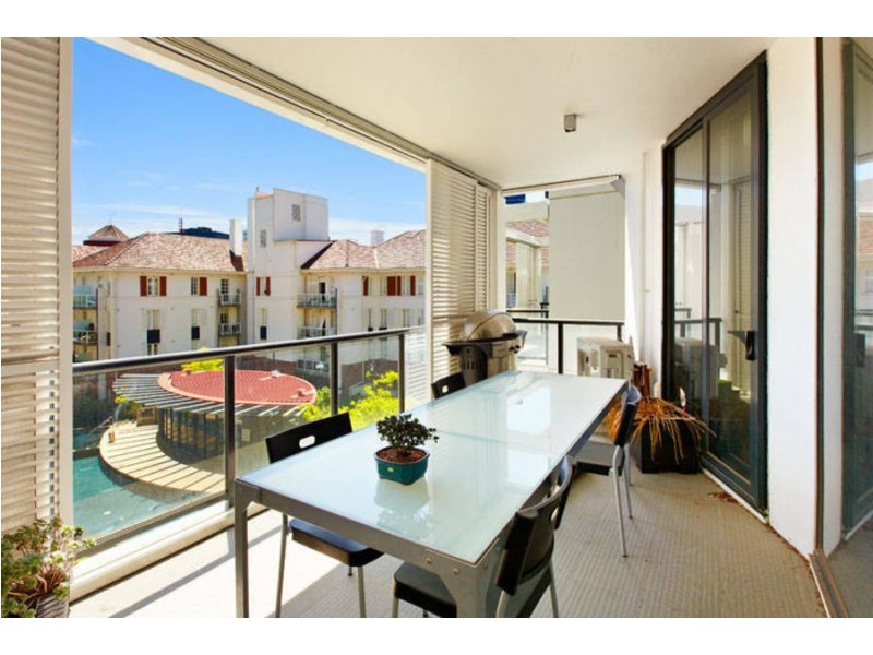 328 /539 St Kilda Road, Melbourne VIC 3000