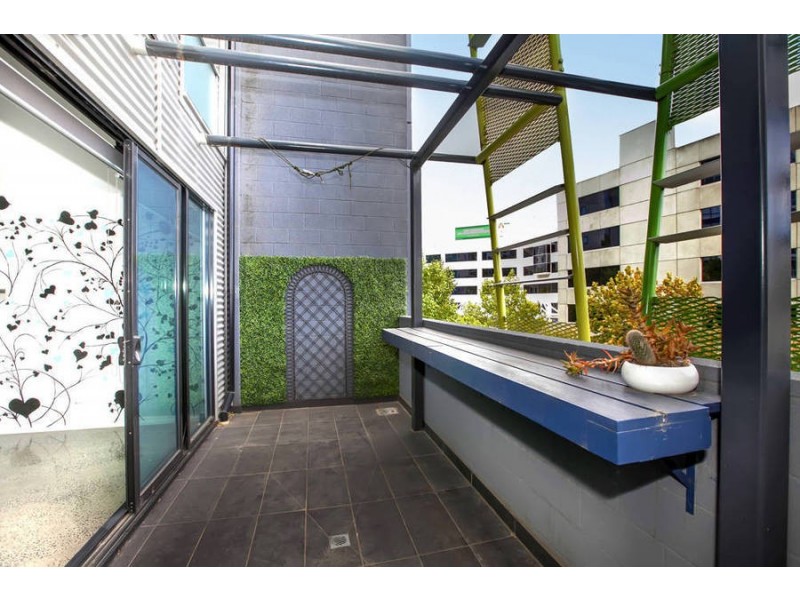 301 / 18 Kavanagh Street, Southbank VIC 3006