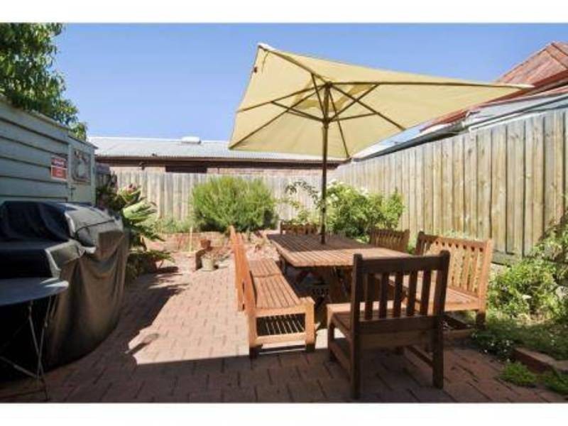 21  Thomson Street, Seddon VIC 3011