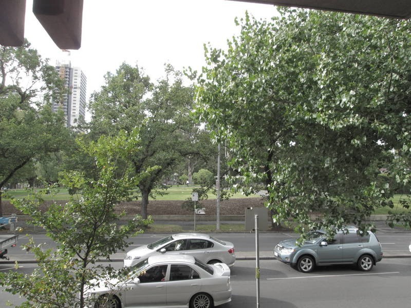 1 / 30 Dudley Street, West Melbourne VIC 3003