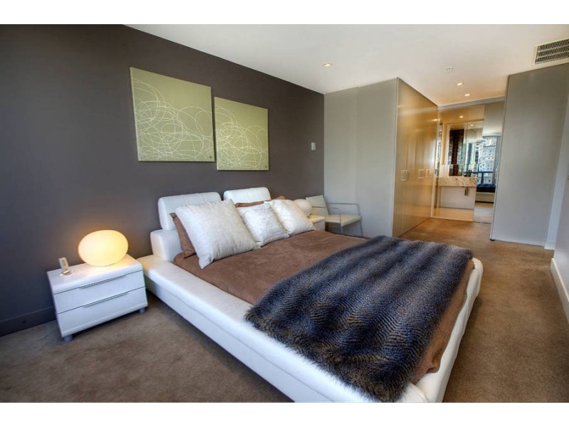 613 / 1 Freshwater Place, Southbank VIC 3006