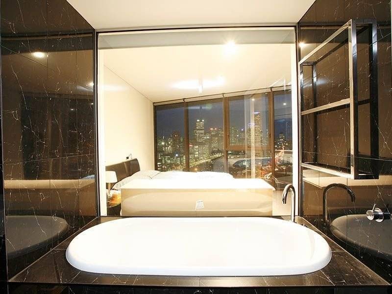 2904 / 90 Lorimer Street, Docklands VIC 3008