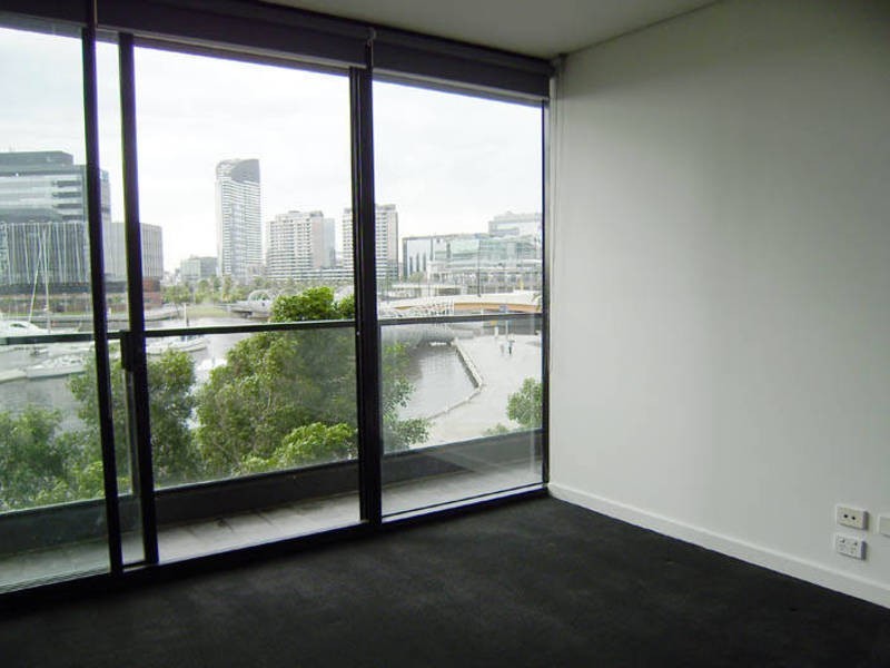 301 / 60 Lorimer Street, Docklands VIC 3008