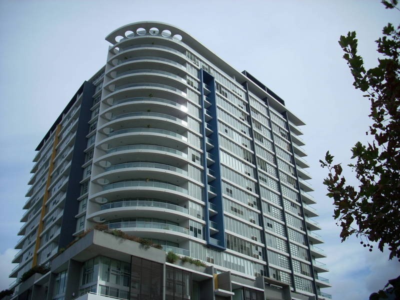 1608 8 McCrae Street, Docklands VIC 3008