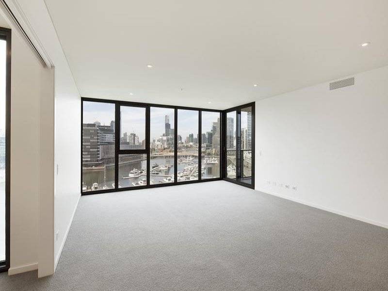 803 / 1 Point Park Crescent, Docklands VIC 3008