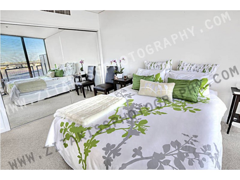 706 / 50 Lorimer Street, Docklands VIC 3008