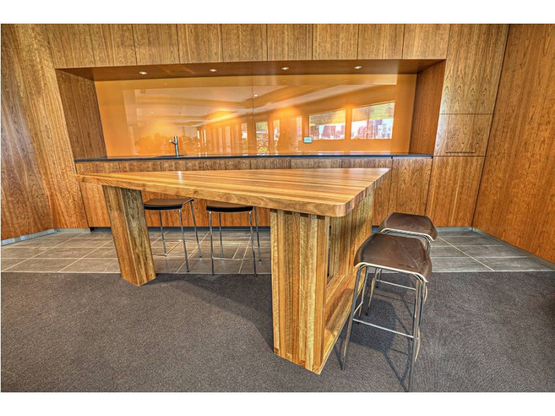 705 / 1 Point Park Crescent, Docklands VIC 3008