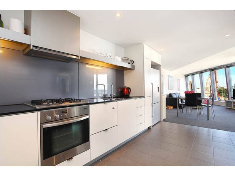 401 / 98 River Esplande, Docklands VIC 3008