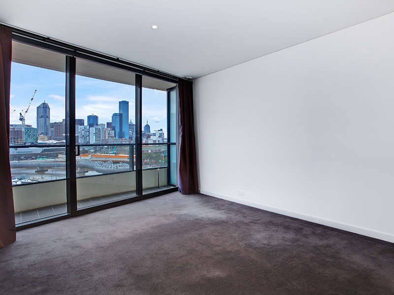 701 / 70  Lorimer Street, Docklands VIC 3008