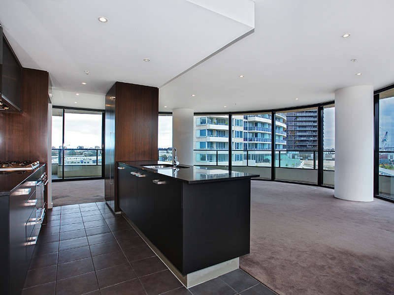701 / 70  Lorimer Street, Docklands VIC 3008