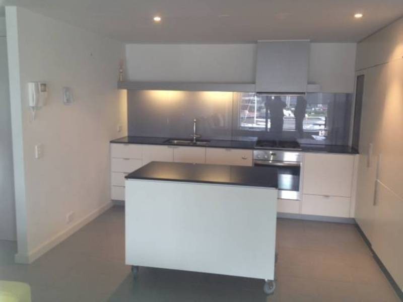 405/94 River Esplanade, Docklands VIC 3008