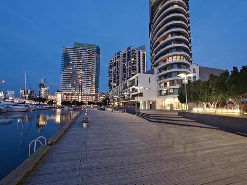 405/94 River Esplanade, Docklands VIC 3008