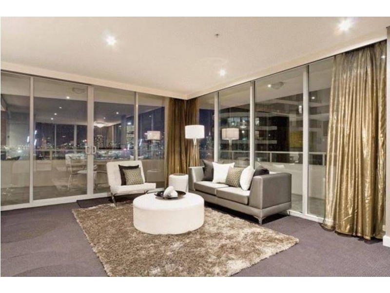 2703 / 80 Lorimer Street, Docklands VIC 3008
