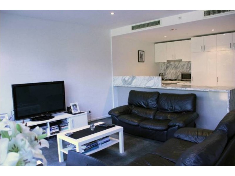 106/12 Waterview Walk, Docklands VIC 3008