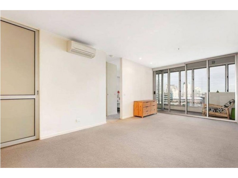 702/8 McCrae Street, Docklands VIC 3008