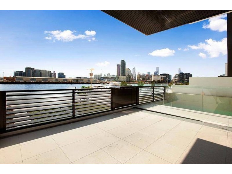70  Southwharf Drive, Docklands VIC 3008