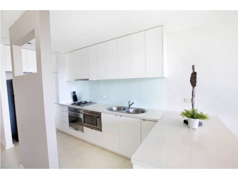 302 / 60 Siddeley Street, Docklands VIC 3008