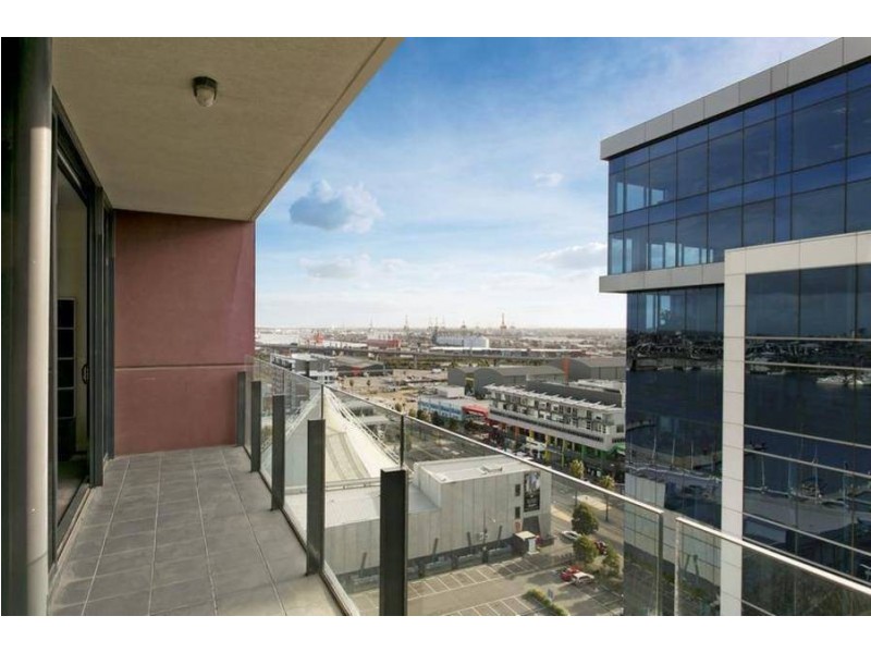 1309 / 39 Caravel Lane, Docklands VIC 3008