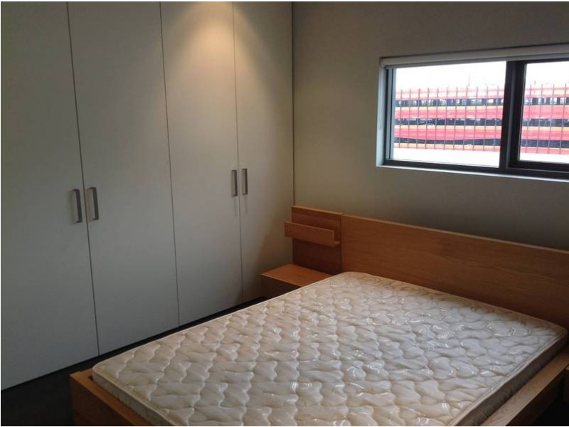 307 / 120 Studio Lane, Docklands VIC 3008