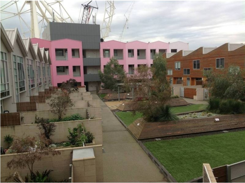 307 / 120 Studio Lane, Docklands VIC 3008