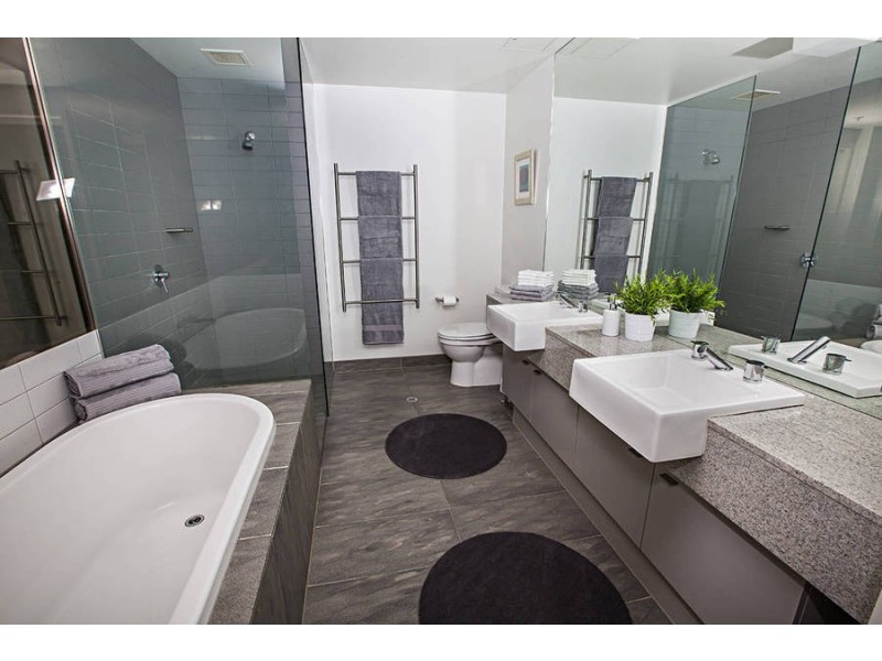 2601 /  80 Lorimer Street, Docklands VIC 3008