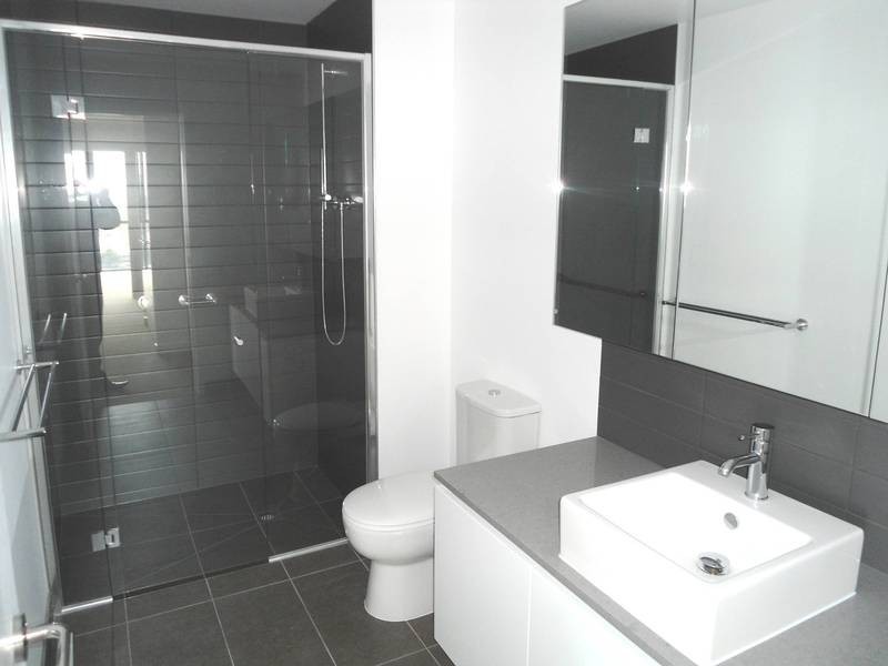 2207 / 8 Marimon Place, Docklands VIC 3008