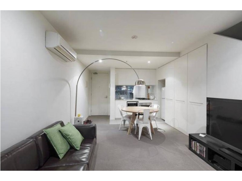 112 / 8 McCrae Street, Docklands VIC 3008