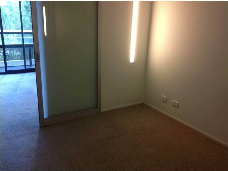 613/838 Bourke Street, Docklands VIC 3008