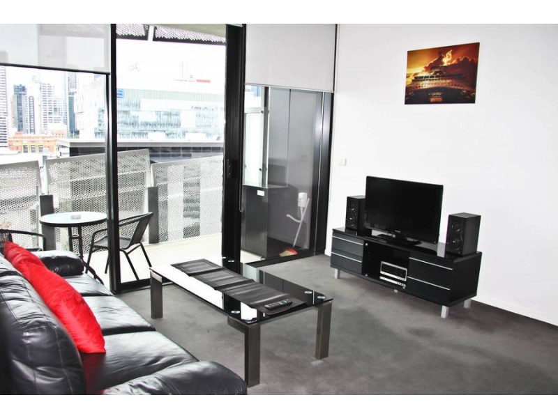 1605 / 18 Waterview Walk, Docklands VIC 3008