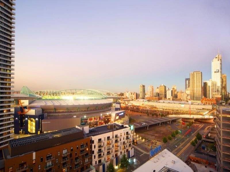 1605 / 18 Waterview Walk, Docklands VIC 3008