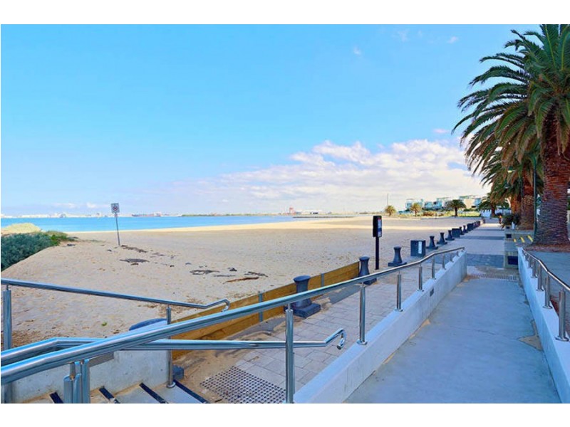 140 Beach Street, Port Melbourne VIC 3207