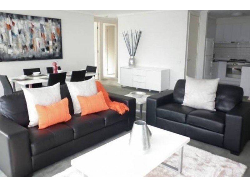 912 / 38 Banks Street, South Melbourne VIC 3205