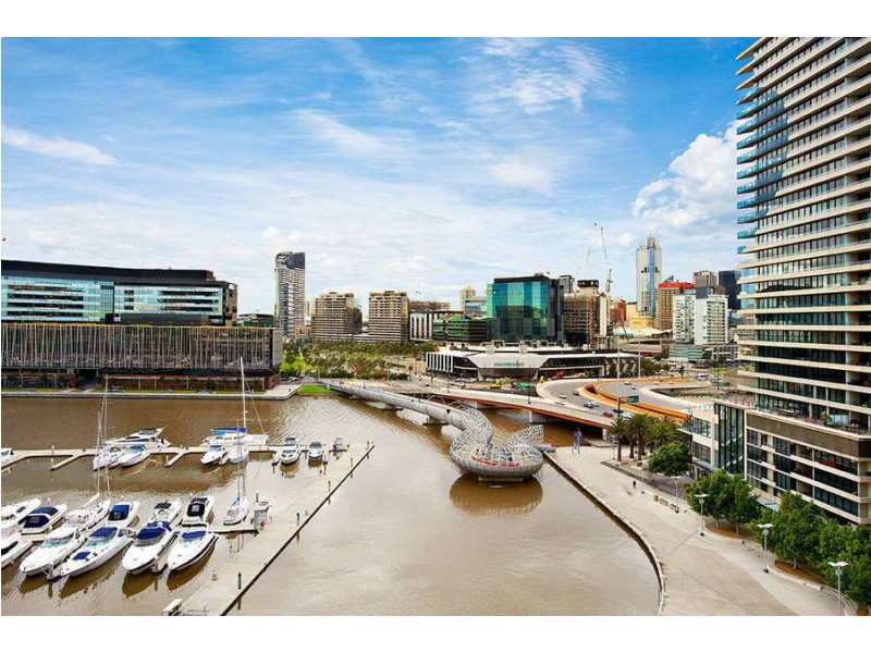 1105 / 60 Lorimer Street, Docklands VIC 3008