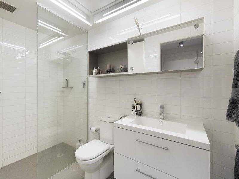 303 / 98 River Esplanade, Docklands VIC 3008