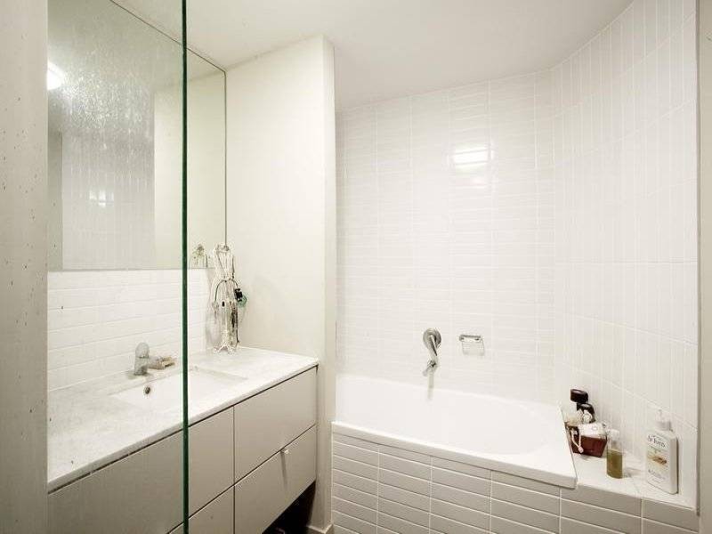 1107/39 Caravel Lane, Docklands VIC 3008