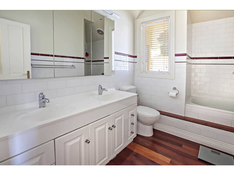 16 Mountain Street, South Melbourne VIC 3205