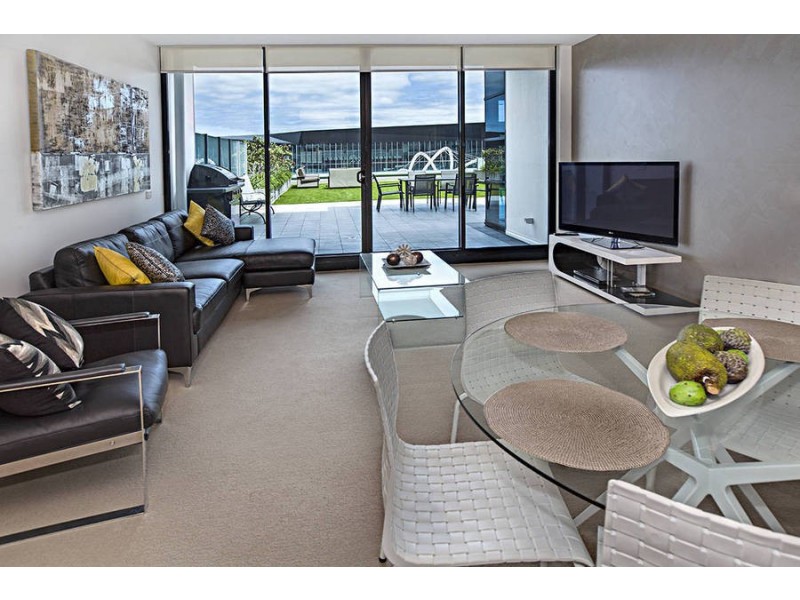 409 / 60 Siddeley Street, Docklands VIC 3008