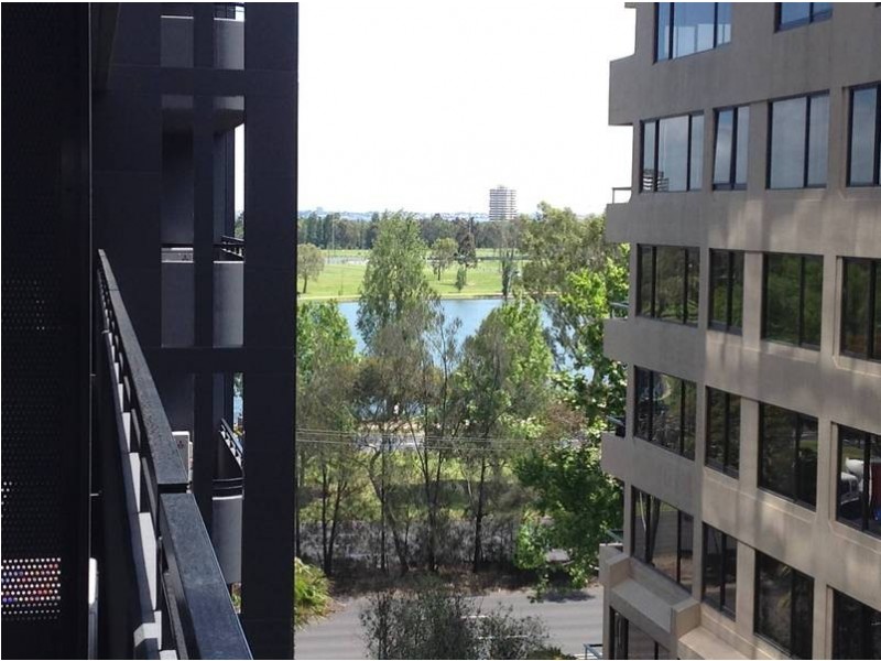 516 / 74 Queens Road, Melbourne VIC 3000