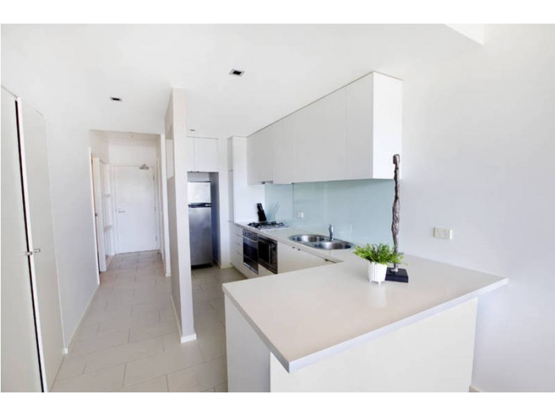 914/60 SIDDELEY STREET, Docklands VIC 3008