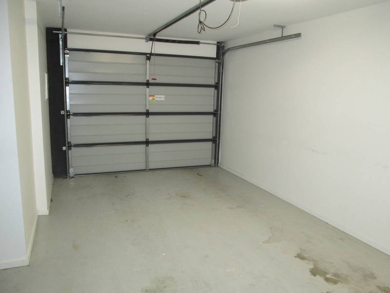 18/B MILLER STREET, Brunswick VIC 3056